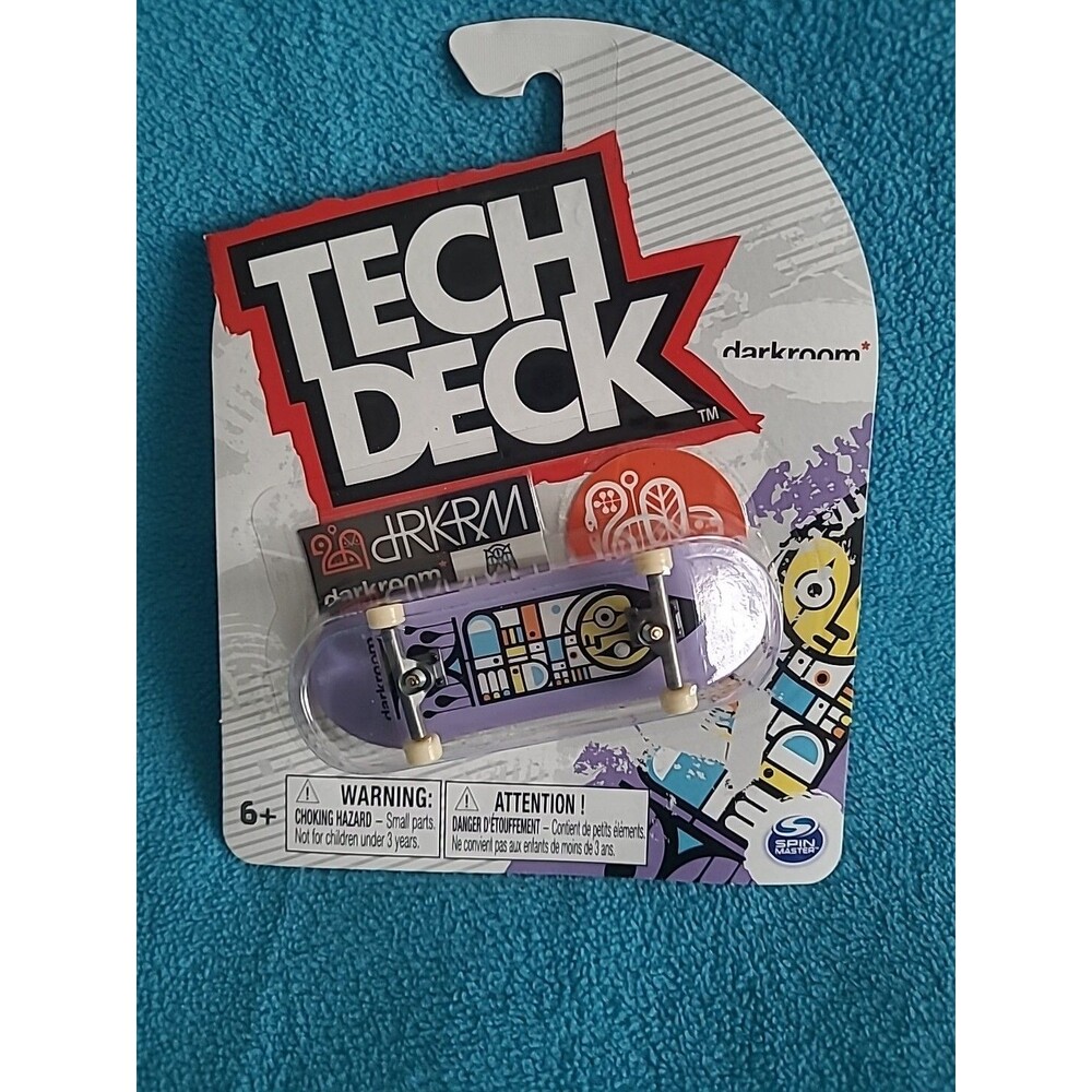 Tech Deck Ultra Rare Darkroom Fingerboard Skateboard Purple 2022